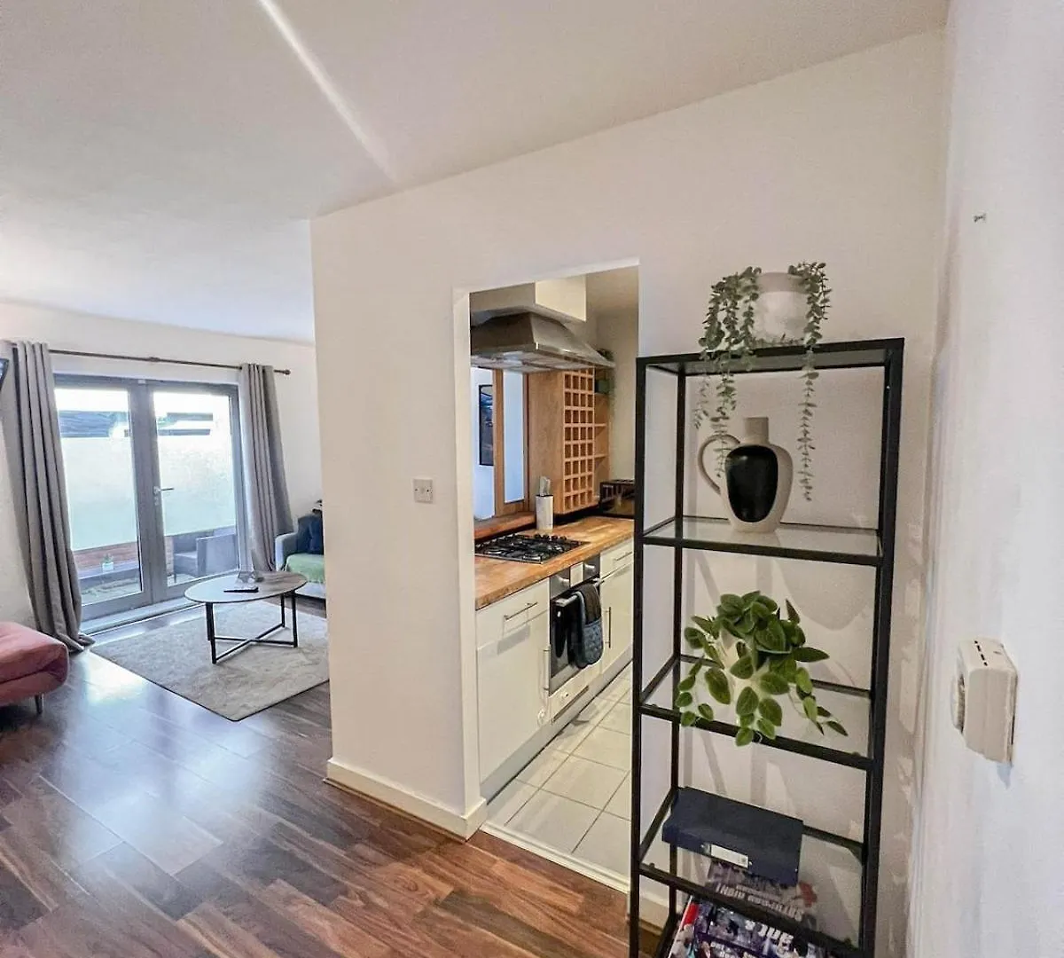 Apartment Stunning 1-Bedroom Flat In Canary Wharf Free Parking Near London Museum